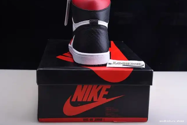 Cheap High Snake Satin WMNS Air Jordan OG 1 CD0461-601 0412